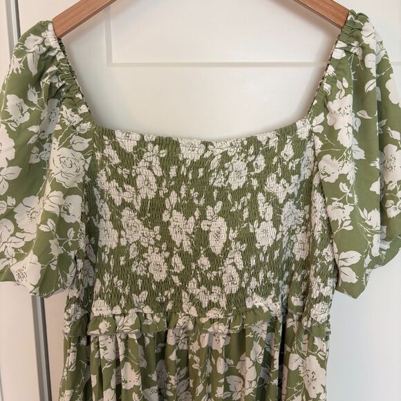 Women’s Green Floral Maternity Dress Puff Sleeve Square Neck Size XXL NWT - Picture 7 of 10